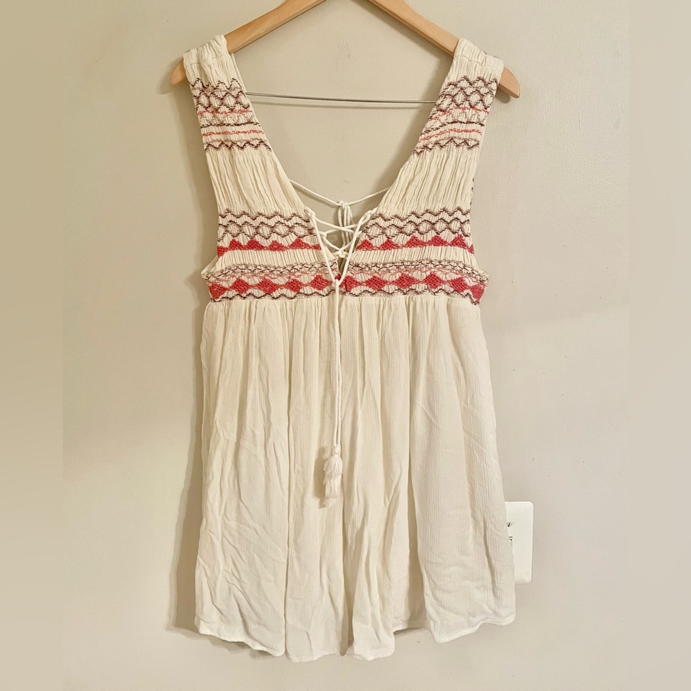 Free People Willow Babydoll Embroidered Mini Boho Dress Size Small- EUC